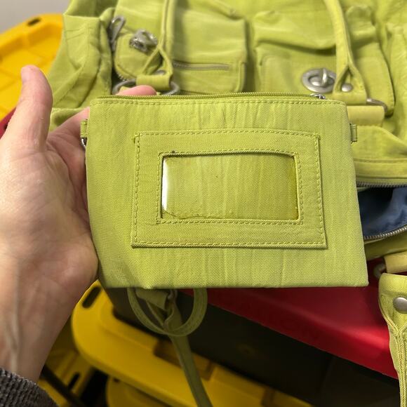Baggallini green shoulder bag pockets 11 - Picture 10 of 11